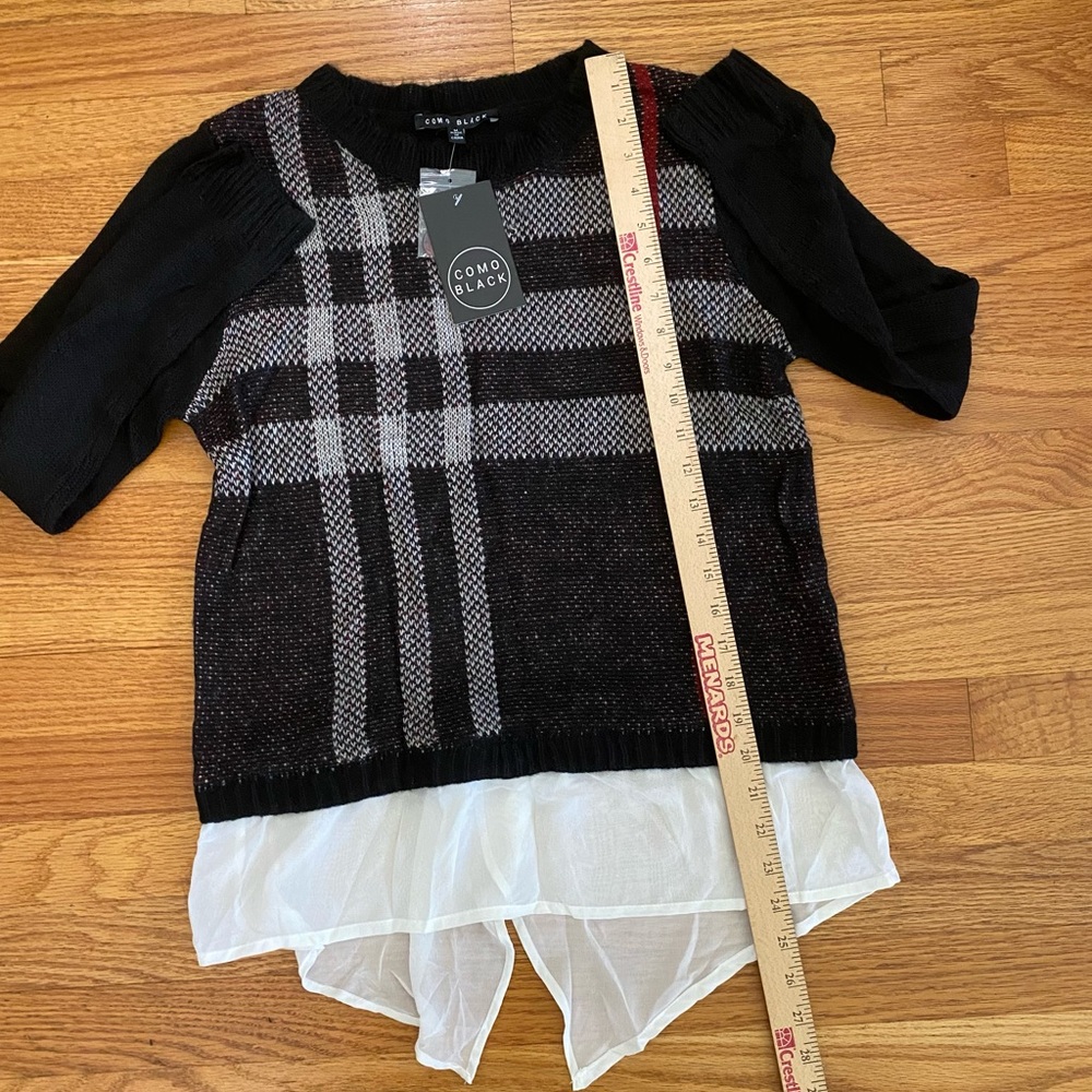 Como Black Sweater Women’s Medium Black White Red Striped Front Faux Layered NWT - Picture 8 of 8